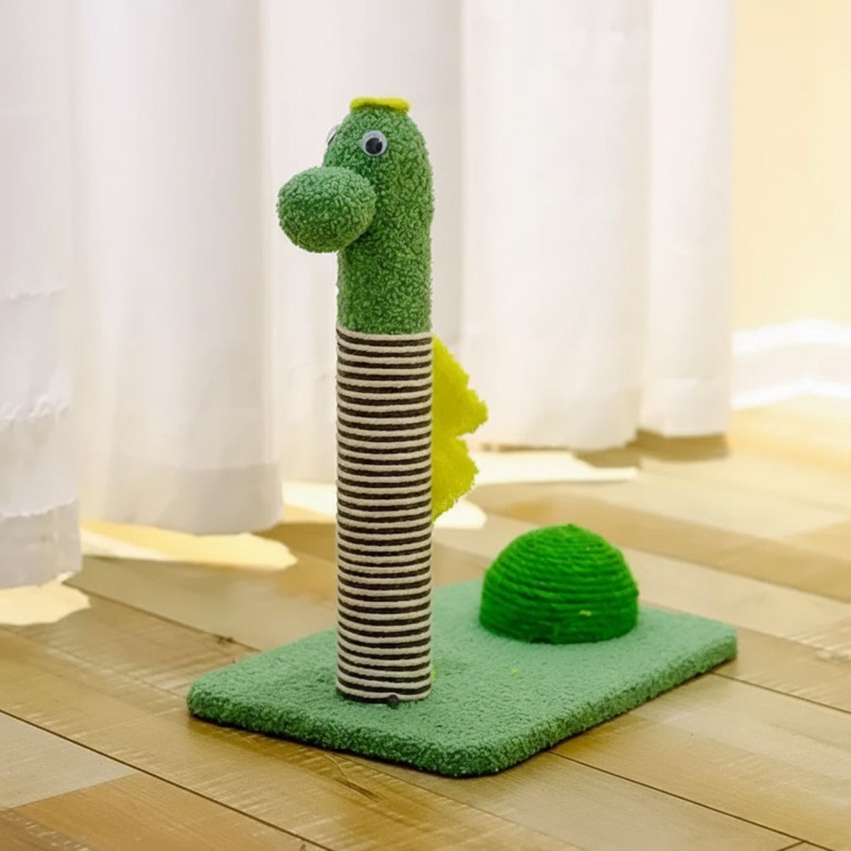 Arbre à chat design félin dinosaure Fantasy