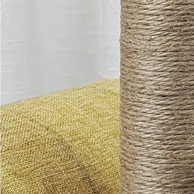 arbre à chat en pastel doux